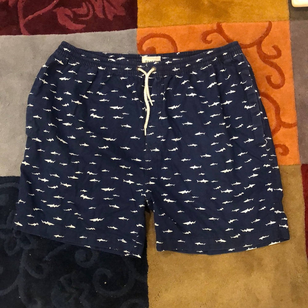 Visitor Premium shorts